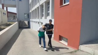 Uyuşturucu satıcısı yakalanınca İçiciyim dedi
