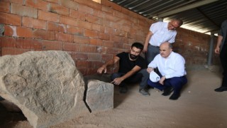 Vali Dağlıdan Ortaköy antik kentinde inceleme