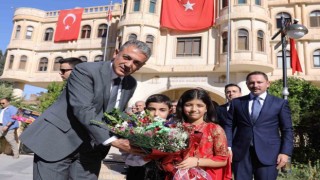 Vali Tuncay Akkoyun Nusaybin ilçesini ziyaret etti
