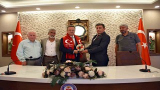 Vali Ünlü şehit aileleri ve gaziler ile bir araya geldi