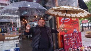 Yağmura karşı şemsiye stokları hazırlanıyor