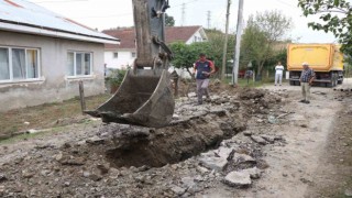 Yeni kanalizasyon hattı çekiliyor