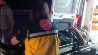 Yolun karşısına geçen şahsa halk otobüsü çarptı