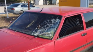 Yolun karşısına geçerken otomobilin çarptığı yaşlı adam hayatını kaybetti