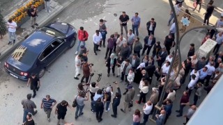 Yüksekovada PKK operasyonlarını protesto etmek isteyen gruba polisten müdahale