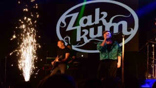 Zakkum Bursada hayranlarıyla buluştu