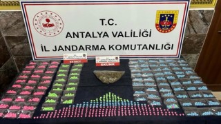 Zehir tacirine jandarma izin vermedi