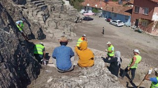 Zile Kalesinde kazı çalışmaları başlatıldı