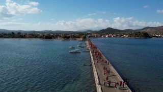 100. yıl coşkusu geleneksel TED İzmir Koleji koşusuyla katlandı