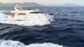 11 FETÖ/PDY üyesi ABD bayraklı Motoryat ile kaçarken yakalandı