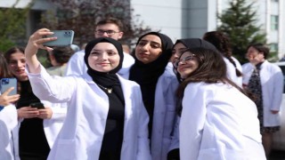 123 tıp öğrencisinin beyaz önlük heyecanı