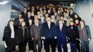 1998 yılı mezunları çeyrek asır sonra buluştu