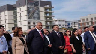 29 Ekim Cumhuriyet Bayramında Atatürk Anıtı açıldı