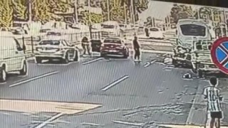 4 aracın karıştığı zincirleme kazanın görüntüleri ortaya çıktı