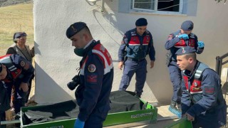 47 yaşındaki adamın cansız bedenini kızı buldu