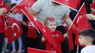 "Cumhuriyet’e sevdalı, güzide memleket" Adana'da cumhuriyet bayramı