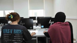 Adıyaman Üniversitesinde bilgisayar laboratuvarları hizmete girdi