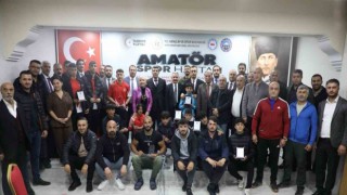 Ağrıda Amatör Sporun Enleri Ödül Töreni Gerçekleştirildi