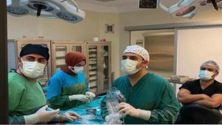 Ahlat Devlet Hastanesinde ilk kez endoskopik sinüs ameliyatı yapıldı