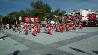 Akşehirde Cumhuriyetin 100. Yılı çeşitli etkinliklerle kutlandı