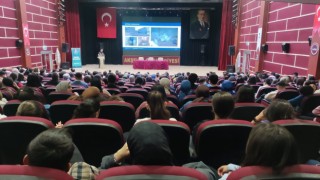 Akşehirde Narkogençlik Semineri