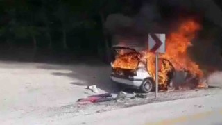 Alevlere teslim olan otomobil kullanılamaz hale geldi