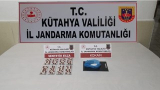 Altıntaşta durdurulan araçta uyuşturucu ele geçirildi
