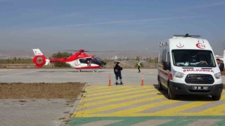 Ambulans helikopter bebek için havalandı