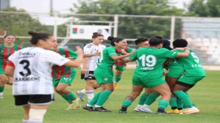 Amedspor Kadın Futbol Takımı, Beşiktaşı 1-0 mağlup etti