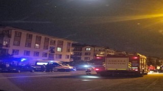 Ankarada yokuş aşağı ilerlerken duramayan araç otoparka girdi: 1 yaralı