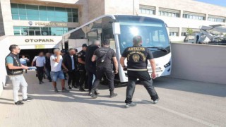 Antalyada aranan 60 şüpheli yakalandı