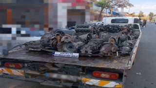 Antalyada ‘change araç operasyonu: 7 adet tescil kaydı olmayan araç motoru ele geçirildi