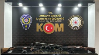 Antalyada silah kaçakçılığı operasyonu