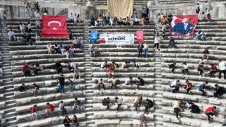 Aspendos Antik Tiyatrosunda “Satranç Tarihle Buluşuyor” etkinliği düzenlendi