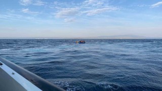 Ayvalık açıklarında 21 düzensiz göçmen yakalandı