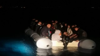 Ayvalıkta 43 göçmen Sahil Güvenlikten kaçamadı