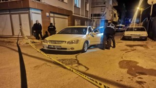 Babasının kavga ettiği şahıslara av bıçağıyla böyle saldırdı: 1 ölü, 1 yaralı