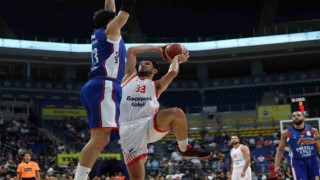 Bahçeşehir Koleji evinde mağlup