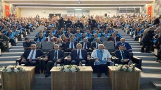 Bakan Bolat: “200ün üzerinde ülkeye 11 bin 500 kalem ürün satıyoruz”