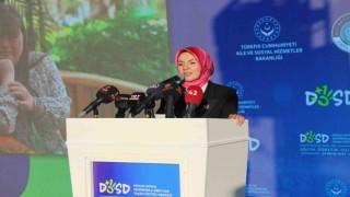 Bakan Göktaş: “Aile odaklı ve bütüncül yaklaşımla sosyal hizmet modelleri geliştiriyoruz”