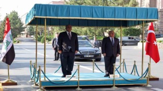 Bakan Güler, Irak Savunma Bakanı Abbas ile bir araya geldi