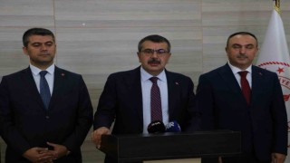 Bakan Tekin, eğitimde depreme karşı aldıkları önlemi açıkladı
