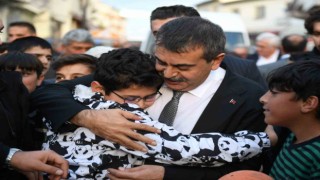 Bakan Tekinden Erzuruma dair duygu yüklü paylaşım