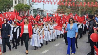 Bandırmada Cumhuriyet coşkusu