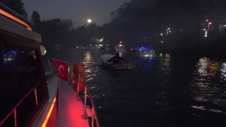 Bartında dolunay manzaralı Cumhuriyet coşkusu