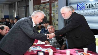 Başkan Başdeğirmen, görme engelli bir vatandaşın konuşan saat talebini anında yerine getirdi