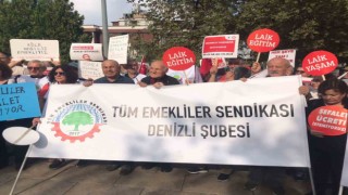 Başkan Coşkun, zam talep eden emeklileri yalnız bırakmadı