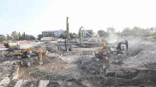 Başkan Güngör: Azerbaycan Mahallesinin inşası hız kazandı