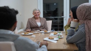 Başkan öğrencilerin kapılarını çaldı