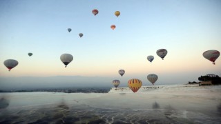 Başkan Örkiden Gençlik ve Havacılık Festivaline gökyüzünden davet